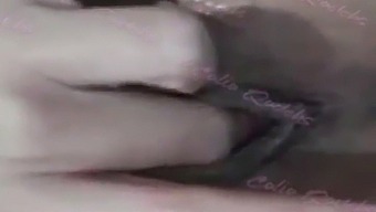 เธอส่งวิดีโอตัวเองตื่นเต้นและออร์แกสมิ่งมาให้ฉัน