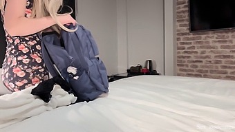 Rendez-Vous Fantasy À L'Hôtel Avec Une Milf Latina Et Son Beau-Fils En Hd